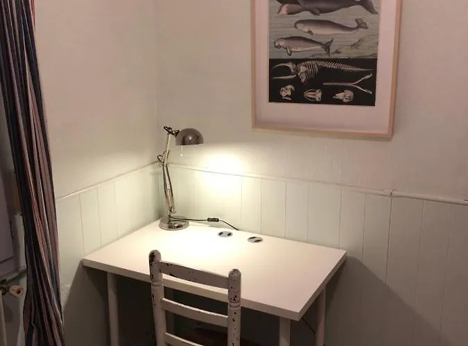 La Au Bout Du Jardin / Sword * Hermanville-sur-Mer