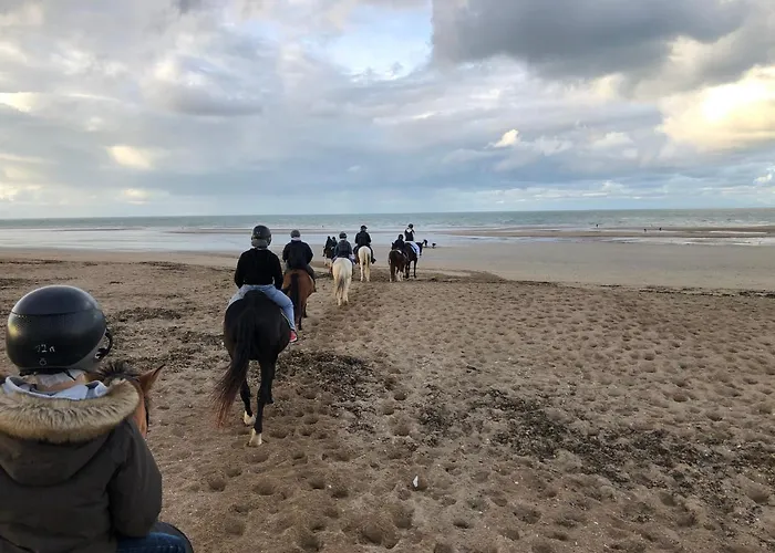 La Au Bout Du Jardin / Sword Hermanville-sur-Mer