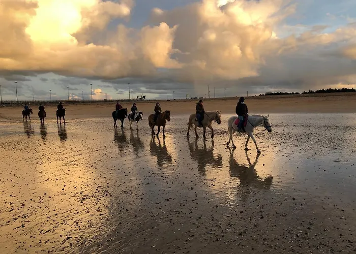 La Au Bout Du Jardin / Sword Hermanville-sur-Mer