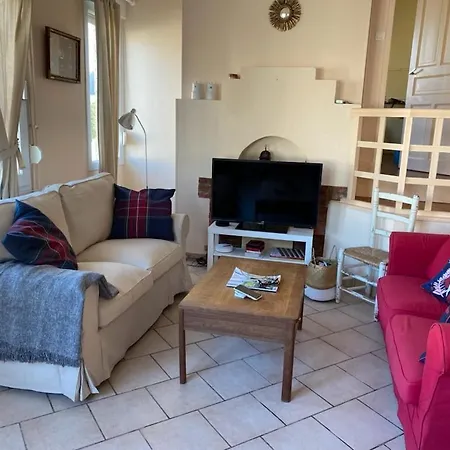 La Au Bout Du Jardin / Sword Hermanville-sur-Mer