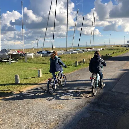 La Au Bout Du Jardin / Sword Holiday home