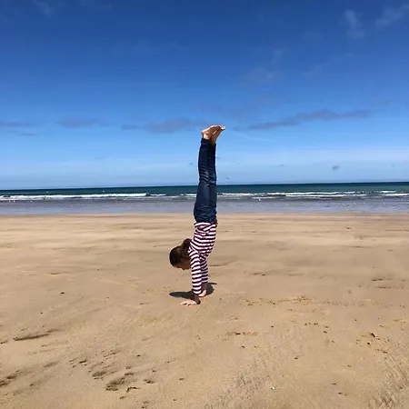 بيت للعطل La Au Bout Du Jardin / Sword Hermanville-sur-Mer
