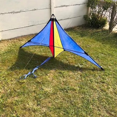 Holiday home La Au Bout Du Jardin / Sword