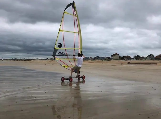 La Au Bout Du Jardin / Sword Hébergement de vacances